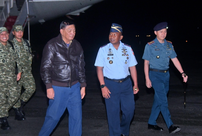 Pesan Tegas Menhan di Natuna : Lanud RSA Harus Jadi Posko Depan Pertahanan Negara