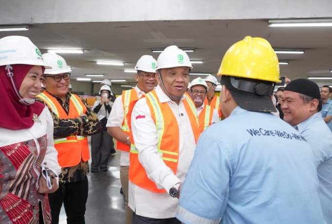 Wamenaker Minta Perusahaan Konsisten Jalankan Norma Ketenagakerjaan agar Pekerja Terlindungi