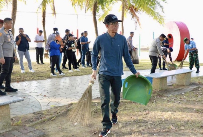 Tindak Lanjuti Arahan Presiden, Wali Kota Batam Pimpin Aksi Gotong Royong Gerakan Indonesia ASRI