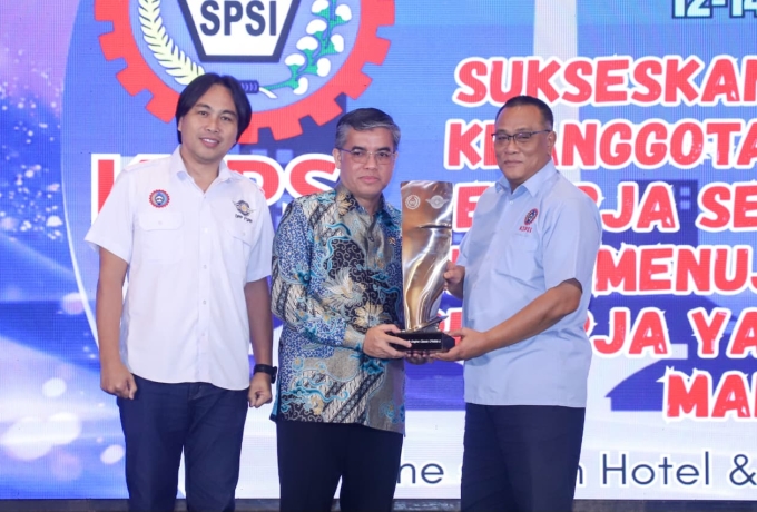 Menaker Minta Anggota Serikat Pekerja Punya Minimal 1 Sertifikat Keahlian