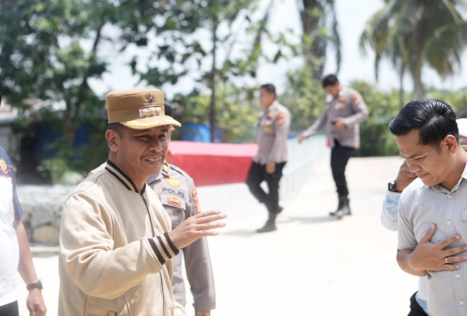 Bupati Kampar Tinjau Kesiapan Peresmian Jembatan Merah Putih Presisi di Desa Gobah