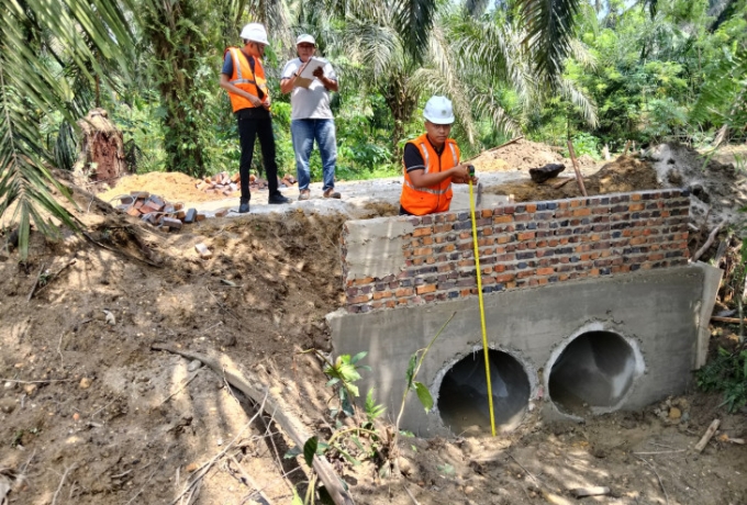 Pemkab Kampar Perkuat Sinergi Infrastruktur dan Ekonomi, Jalan Produksi Jadi Kunci Kesejahteraan Petani