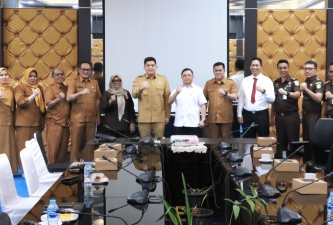 Teken PKS, Kolaborasi Pemkab Bintan dan Kejari Bintan Tangani Hukum Bidang DATUN