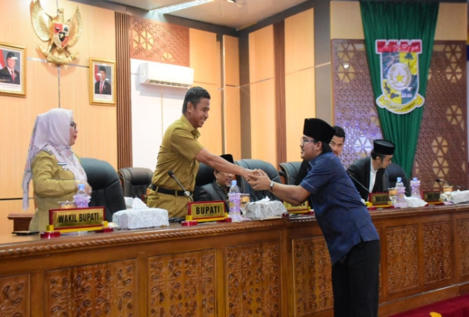 Pandangan Fraksi Golkar: Pemerataan Infrastruktur dan Profesionalisme ASN Jadi Perhatian