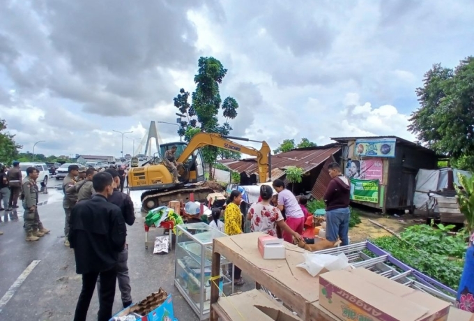 Pemko Pekanbaru Tertibkan Bangunan Liar di Ujung Sudirman, Disiapkan Jadi Ruang Publik dan Kawasan Hijau