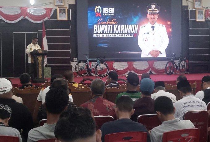 Bupati Karimun  Iskandarsyah Bersama Wabup Rocky  Hadiri Muscab ISSI