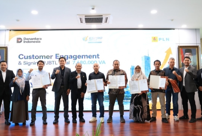PLN Riau Kepri Perkuat Dukungan Investasi, Teken PJBTL Daya 7,68 MVA