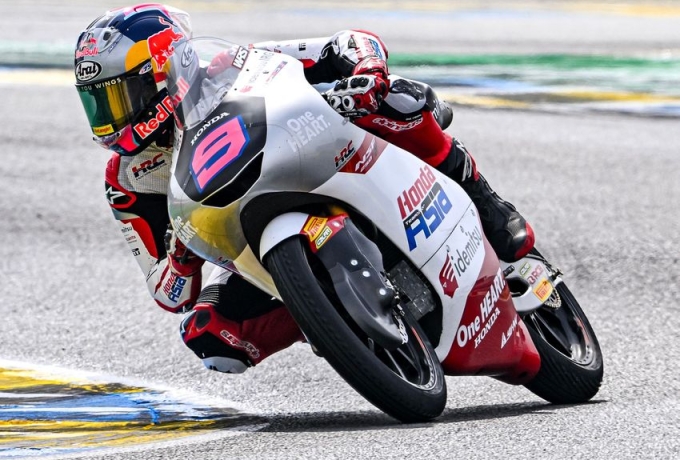 Veda Ega Pratama Tampil Tercepat di Practice Moto3 Jerman