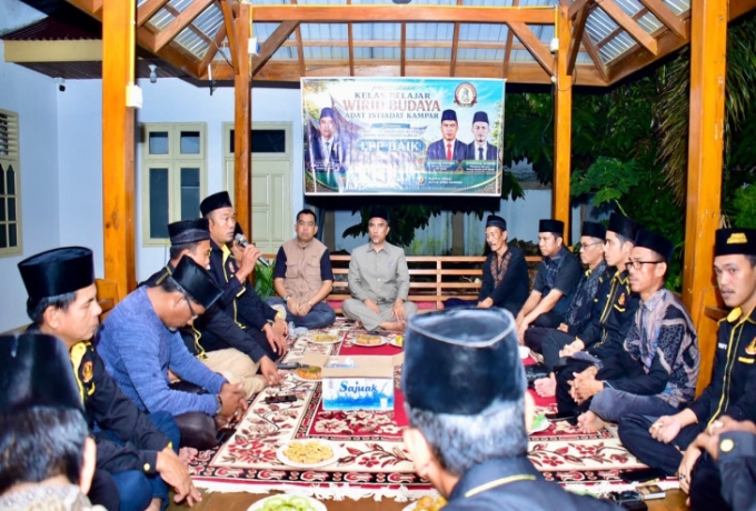 Ketua DPRD Kampar Ahmad Taridi Resmi Buka Kelas Belajar Wirid Budaya