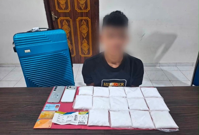 14 Paket Sabu Seberat 2 Kilogram Digagalkan di Bandara SSK II Pekanbaru, Kurir Tujuan Jakarta Ditangkap