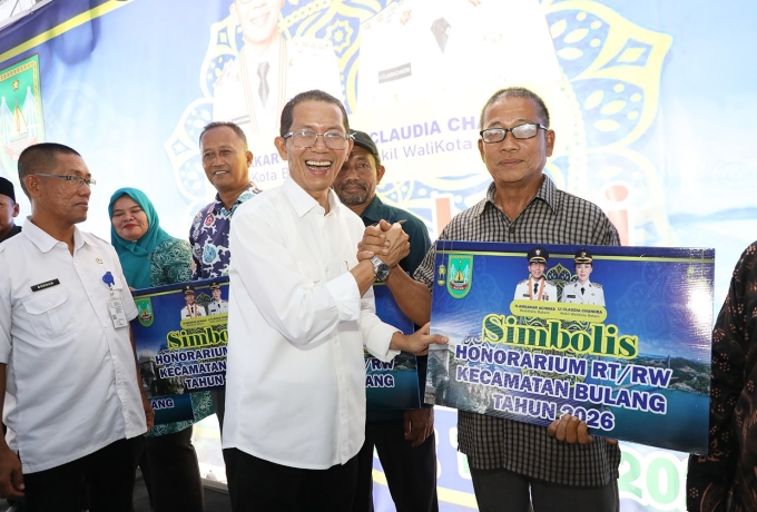 Amsakar Temui Warga Pulau Seraya, Aspirasi Air Bersih dan Pelabuhan Jadi Prioritas