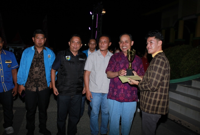 Dari Lapangan Gajah Mada, Mahmudin Buktikan Semangat Pemuda Bisa Majukan Inhil