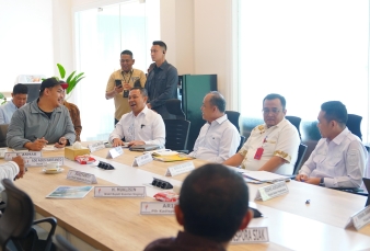 Menpora RI Terkesan Kekompakan Gubri Abdul Wahid bersama Bupati dan Wali Kota se-Riau