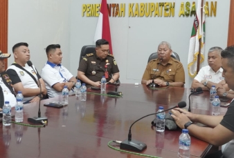 Sekda Asahan Lepas Asahan Futsal Club Bertanding di Liga Futsal Nusantara