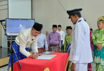 Wakil Bupati Kepulauan Meranti Lantik Tiga Penjabat Kepala Desa