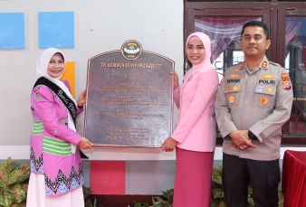 Kapolres Inhil Resmikan Prasasti TK Kemala Bhayangkari 07