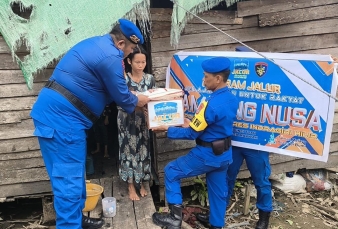Satpolairud Polres Inhil Laksanakan Program JALUR, Sambangi Warga Pesisir Pulau Palas