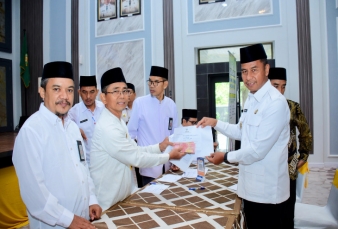 Bupati Kampar Ahmad Yuzar Launching Gerakan ZIS, Ajak ASN dan Masyarakat Maksimalkan Zakat di Bulan Ramadan