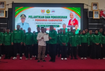 Pengurus PBVSI Karimun Dilantik, Wabup Rocky Jabat Ketua 