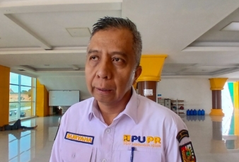 Perumdam Tirta Siak Soroti Pemborosan Air Tanah pada Produksi Air Minum Isi Ulang