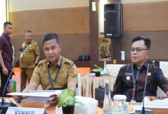 Bupati Kampar Tegaskan Dukungan bagi Penguatan UMKM dan Digitalisasi Perbankan