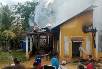 Rumah Milik Petani di Tanjung Alai Ludes Terbakar, Kerugian Ditaksir Ratusan Juta