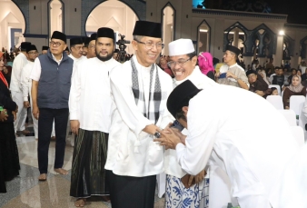 Peringati Tahun Baru Islam 1448 H, Amsakar Getarkan Hati Jemaah Lewat Puisi Jabal Uhud