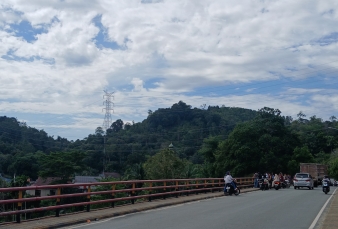 Diduga Bunuh Diri, Seorang Pria Terjun dari Jembatan Rantau Berangin