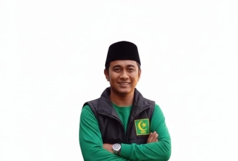 Azhari Wispinaldo Desak Pemko Pekanbaru Tegas, Minta Laksamana Muda Ditutup Permanen Jika Terbukti Melanggar