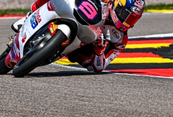 Alvaro Carpe Tercepat di Phillip Island, Veda Ega Pratama Terlempar ke Posisi ke-16